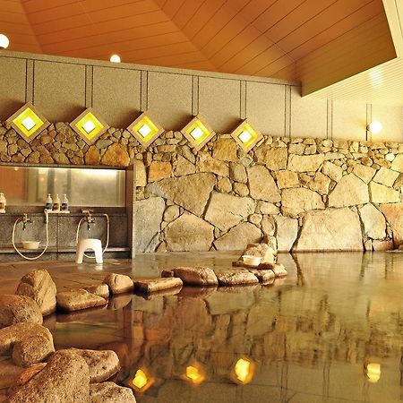 Chokai Sarukuraonsen Hotel Foresta Chokai Yurihonjo Buitenkant foto